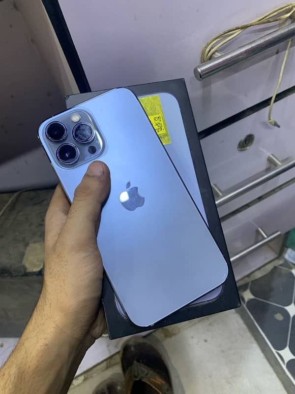 I phone 13 pro max pta approved 256 gb 0