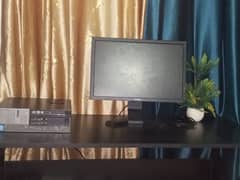 Dell Computer with Dell Monitor (Contact:- 03009860659)