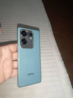 INFINIX ZERO 30