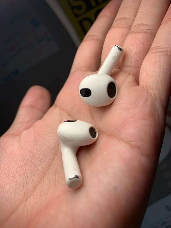 apple airpods 3  orignal 2