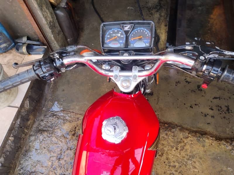 Honda CG 125 2019 Special Edition 3