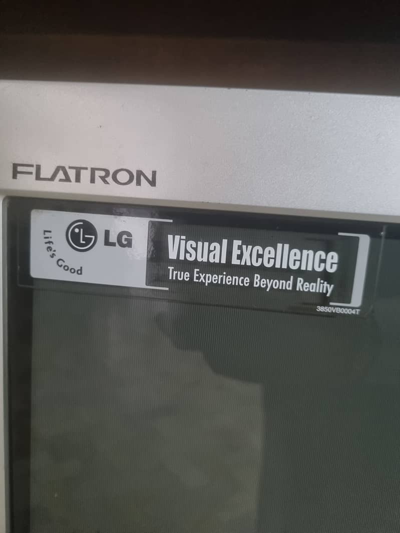 LG Flatron Tv for Sale neat and clean 1