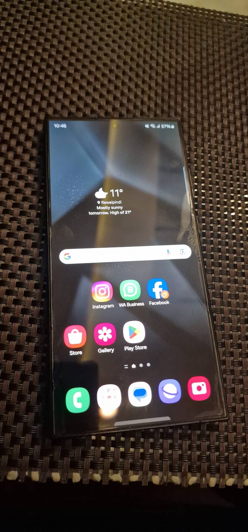 Samsung Mobile S24 Ultra 3