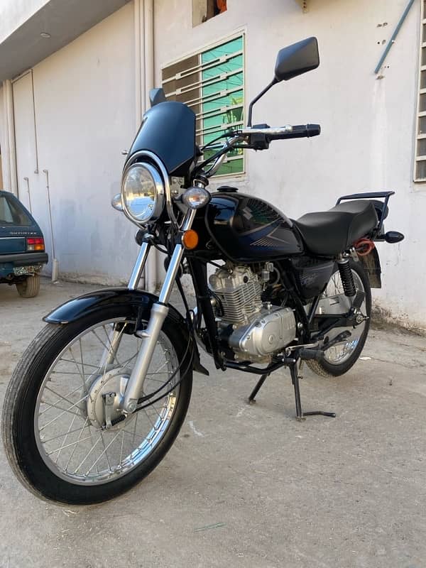 Suzuki GS 150 1