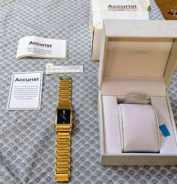 Accurist Diamond Watch 1