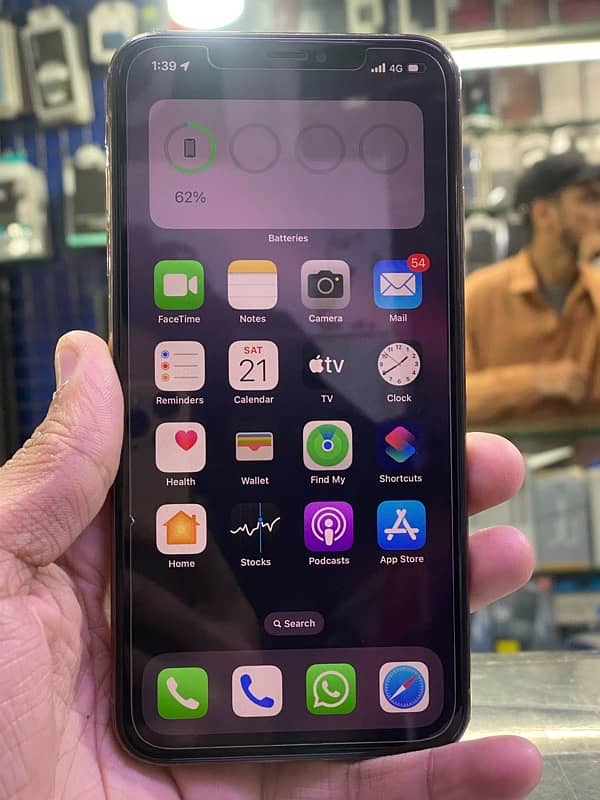 Apple iPhone xs max for sale urgently 0