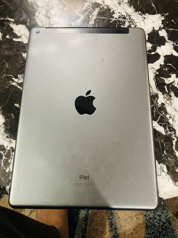 Apple ipad 8th Generation 0