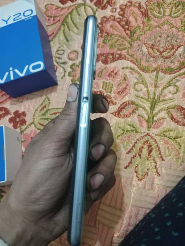 vivo y 20 2