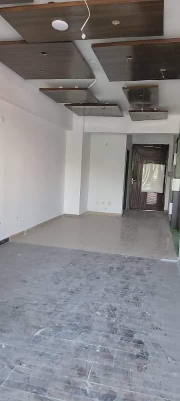 G/11 markaz new Plaza vip location 1st floor 858sq dubel office available for rent real piks 3