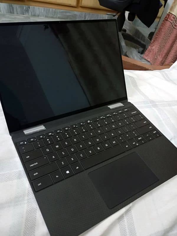 DELL XPS 13 7390 2-in-1 | Core i7 | 16GB RAM | 256GB SSD 3