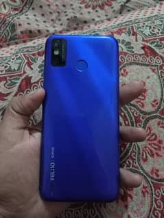 Tecno spark 6go