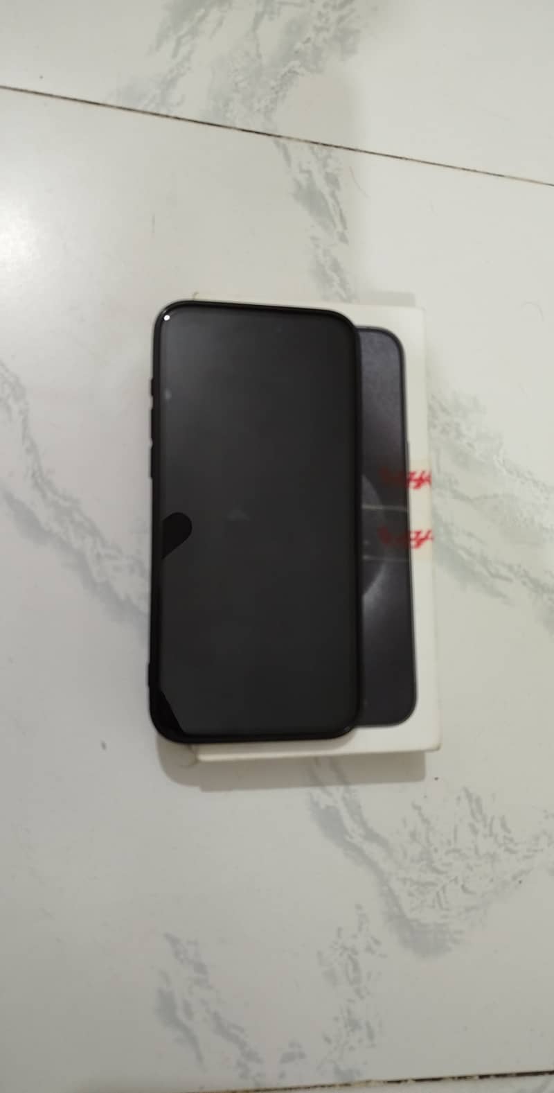 Grab a Like-New iPhone 15 Pro Max - 256GB Titanium Black! 2