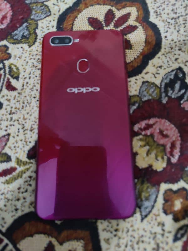 oppo f9 in a good condition charger with box 2