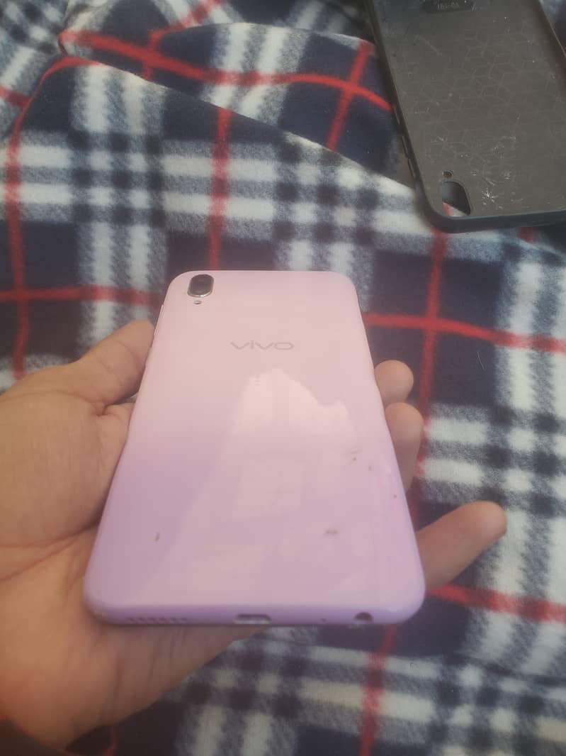 Vivo y97 8GB 256 GB 0316 117 1225 12