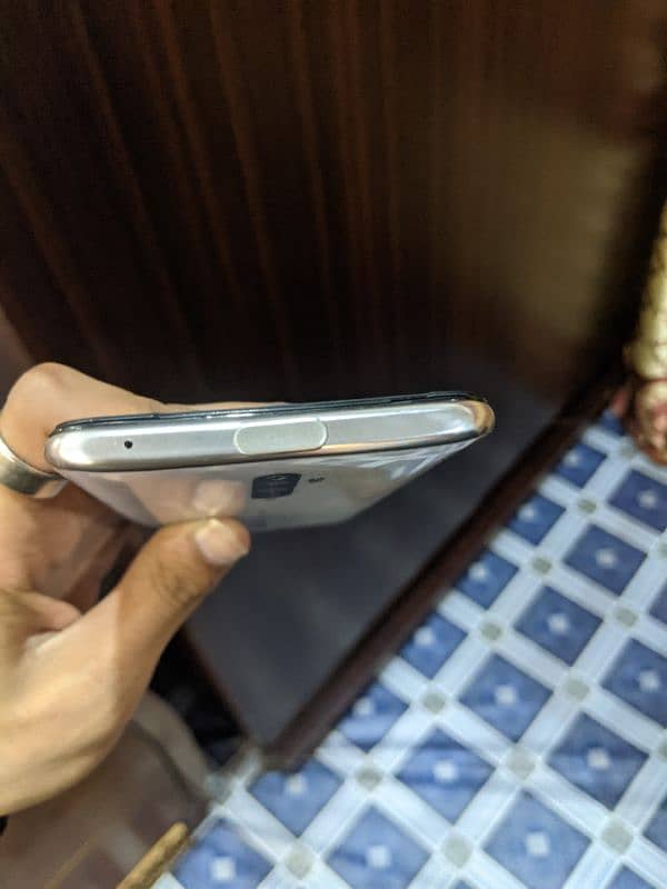 Oppo Reno 2z 0