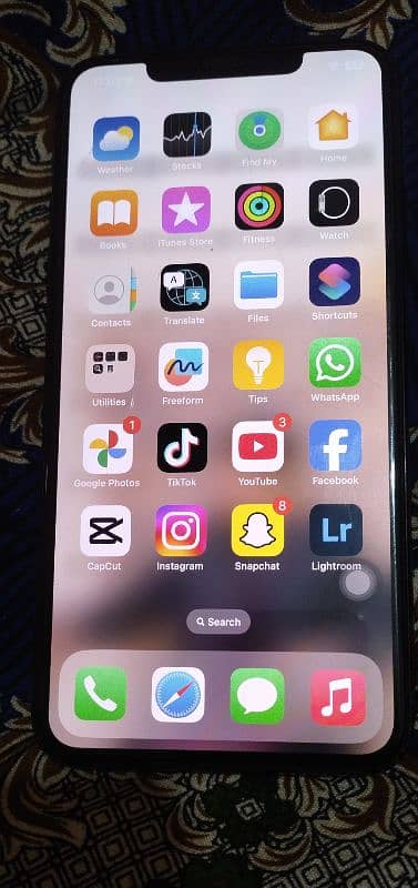 I phone 11 pro max non pta 64 gb memory 1