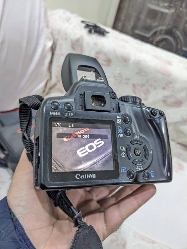 canon 1000D 100% Okay 4