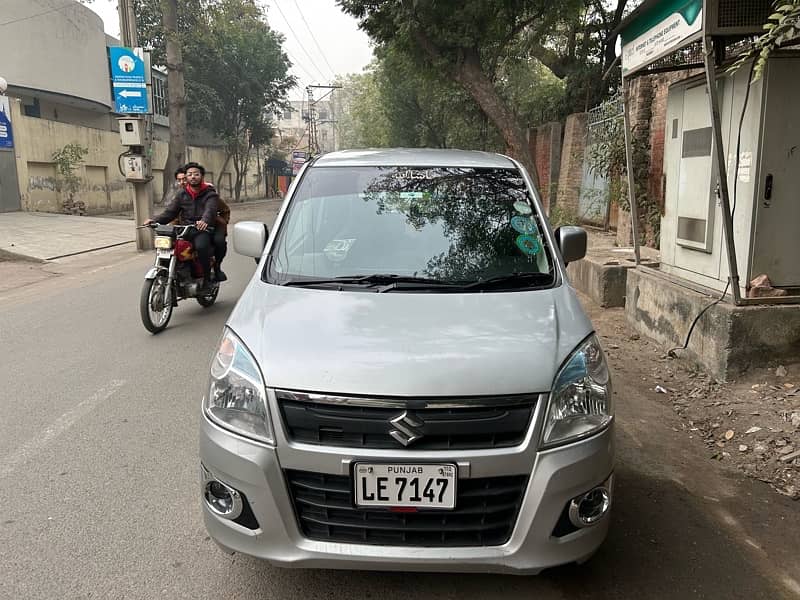 Suzuki Wagon R 2019 1