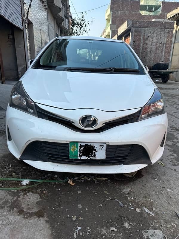 Toyota Vitz 2014 0