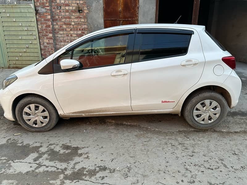 Toyota Vitz 2014 3