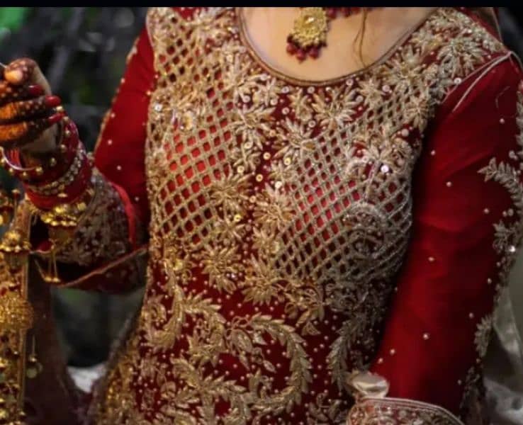 Bridal lehnga for urgent sale 1