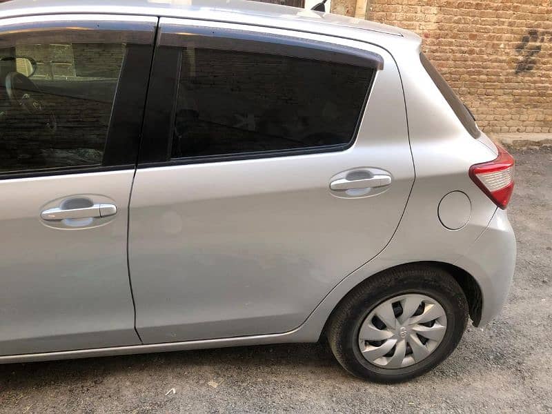 Toyota Vitz 2018 model 2022 reg 4