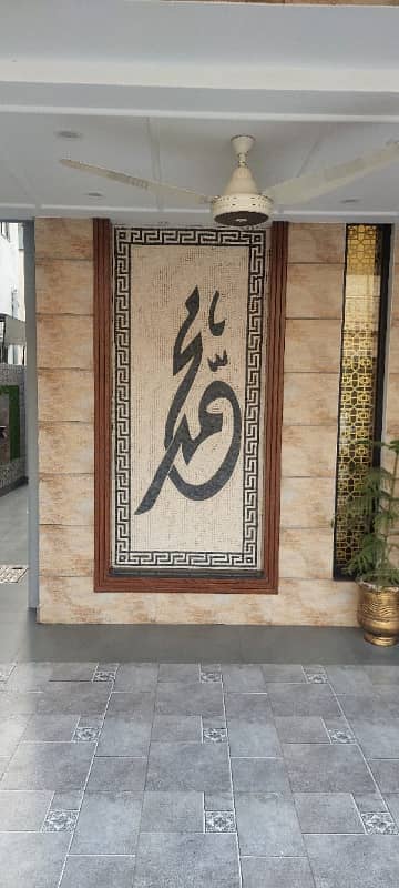 10 Marla Luxury Brand New House In Bahria Town For Sale 47