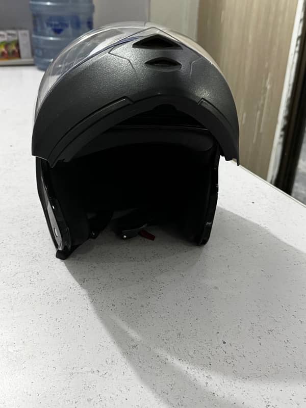 Unbreakable helmet for sale . 8 Months warranty remaining 2