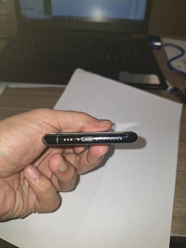 Iphone 11 Pro 64GB 2