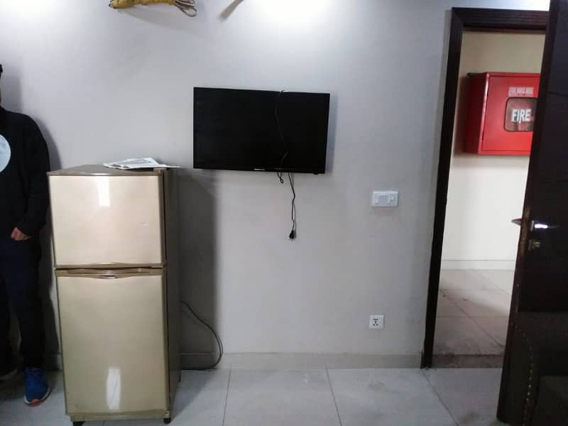 1 Bed Fully Furnished Apartment In Bahria Town For Rent 6