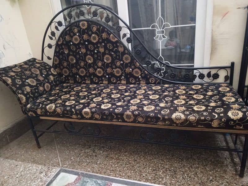 7 Seater Iron Sofa Antique Type 4