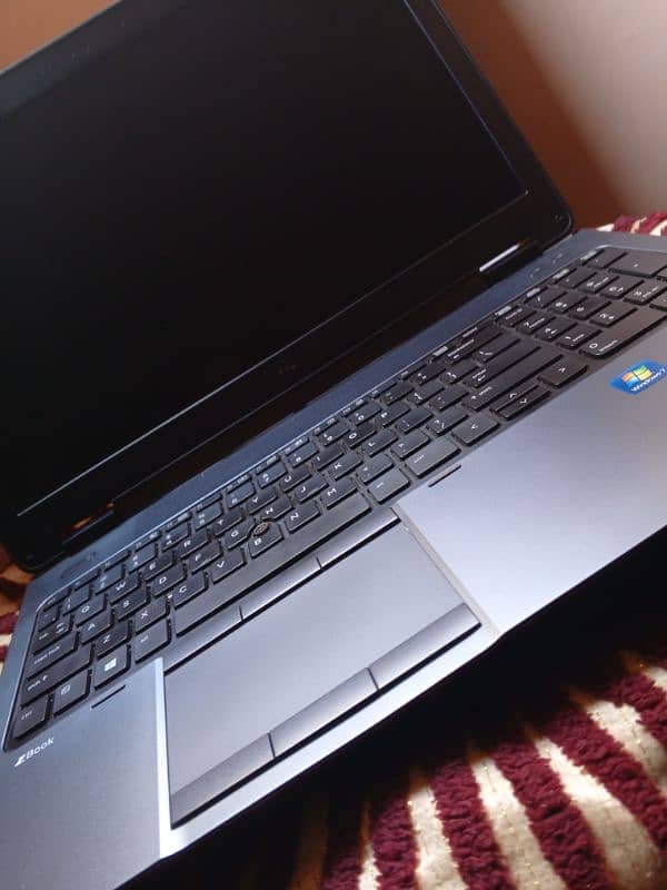 laptop 1