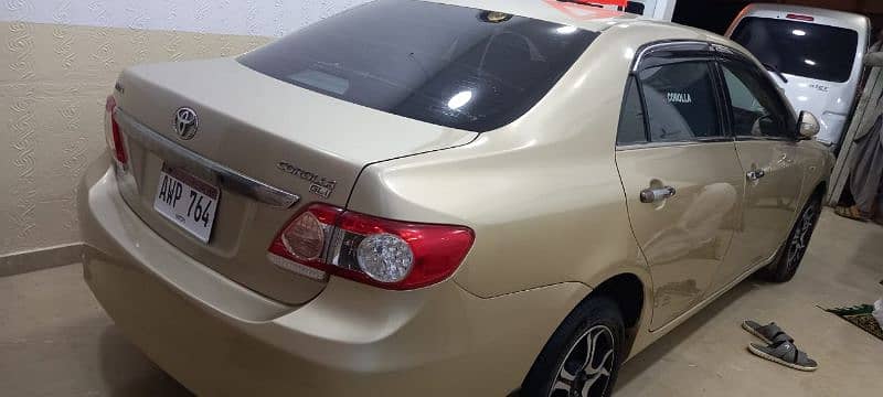 Toyota Corolla GLI 2011 3