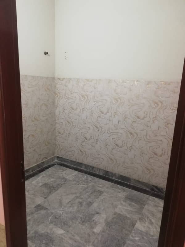 MIAN ESTATE OFFERS MARBLE FLOORING FACING PARK 12 MARLA UPPER PORTION FOR RENT FOR FAMILY IN GATED COMMUNITY NEAR ALLAHU CHOWK 7