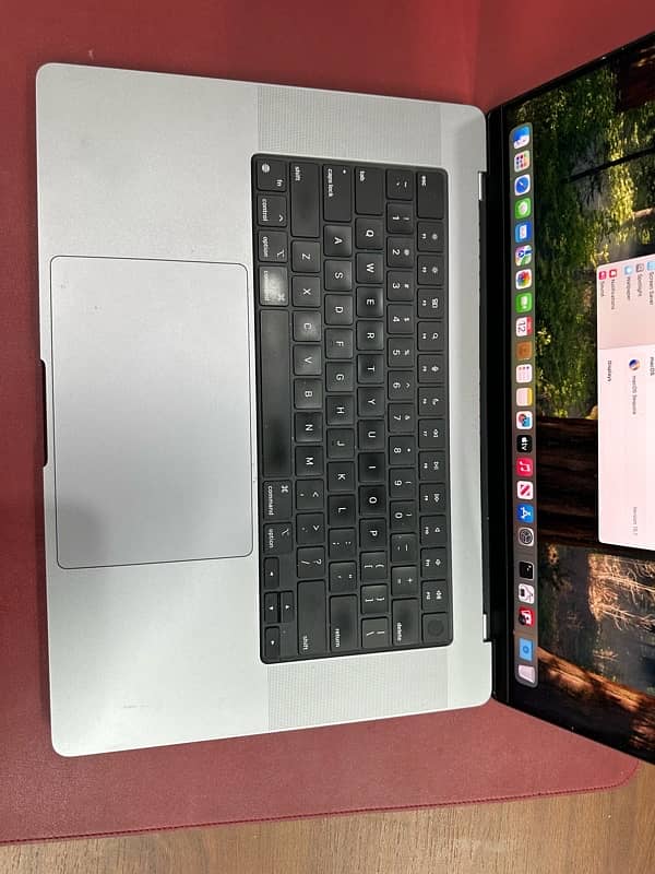 Macbook M1 Pro Max 2