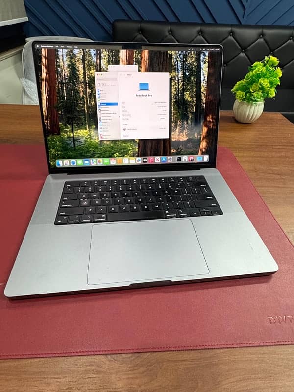 Macbook M1 Pro Max 7