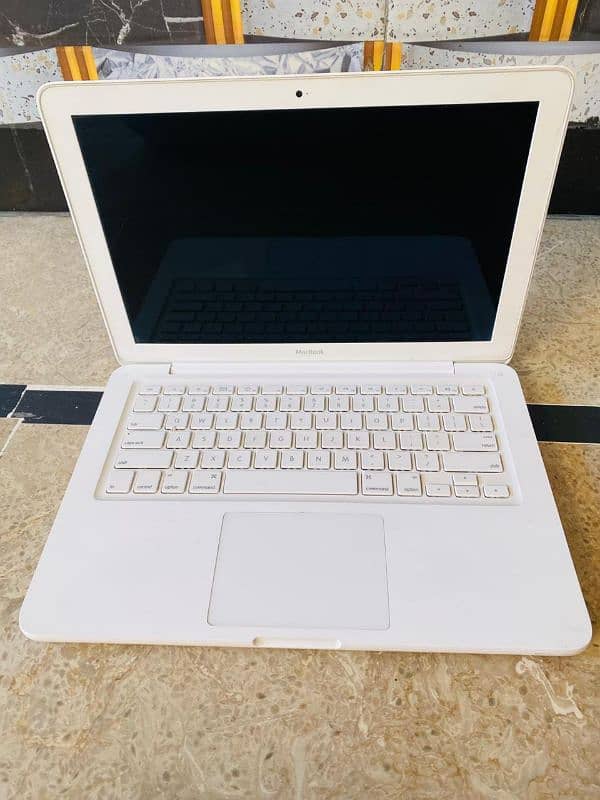 MacBook iOS High Sierra Urgent Sale 5