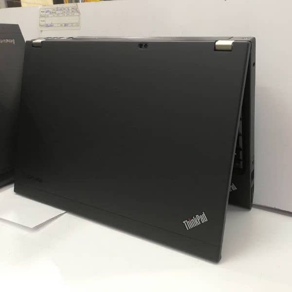 Lenovo Thinkpad X220 • Core i5 2nd Generation 2