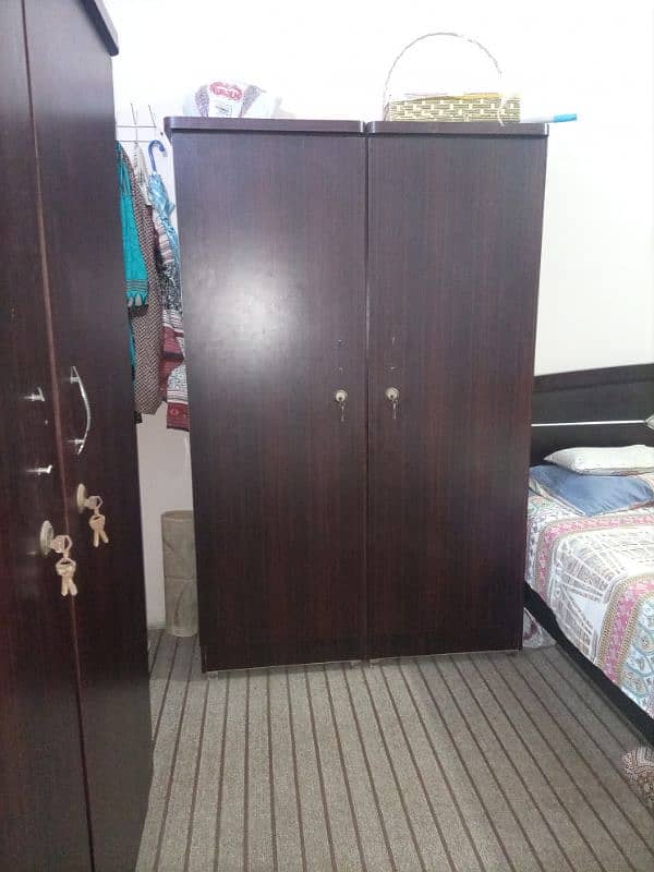 1 bed and 4 cupboard for sell,like new full Polished. 0