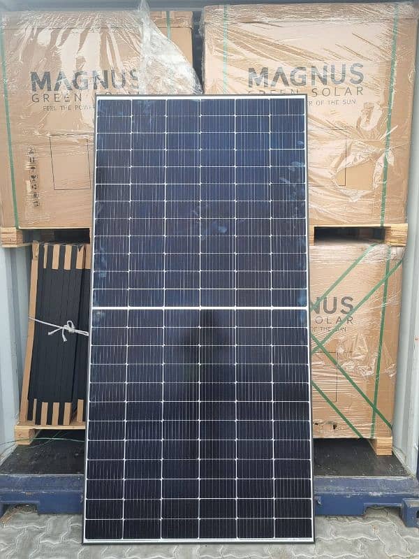 Magnus Green Solar Panels 1