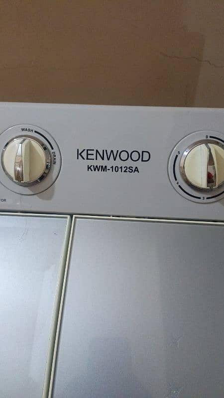 KENWOOD Sami automatice Machine 1