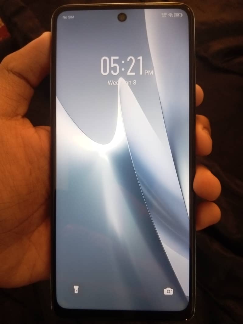 Infinix Hot 40 pro 1