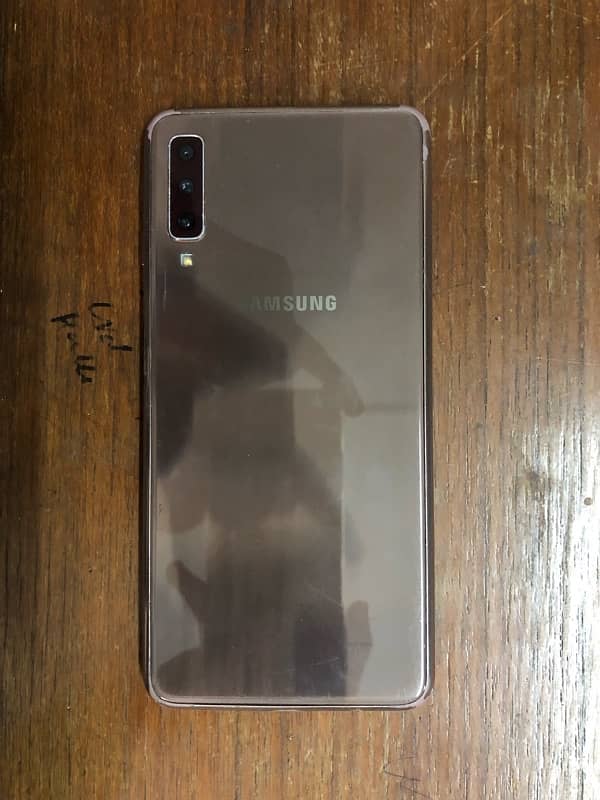 Samsung Galaxy A7 2018 in Exellent Condition 1