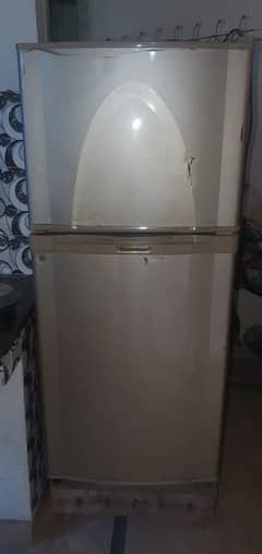 Dawlance fridge only one season use