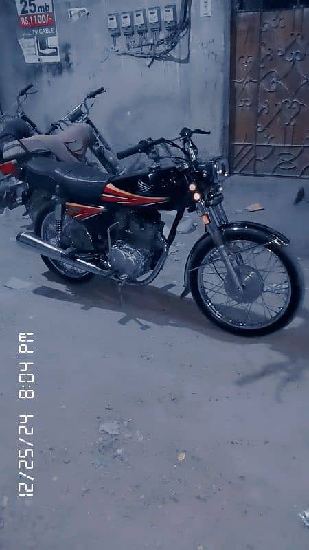 Honda 125 2014 5