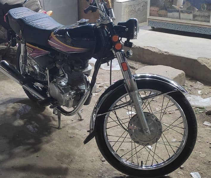 Honda 125 2014 6