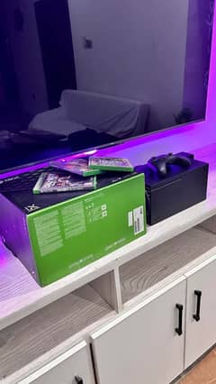 Xbox Series X Gaming Console