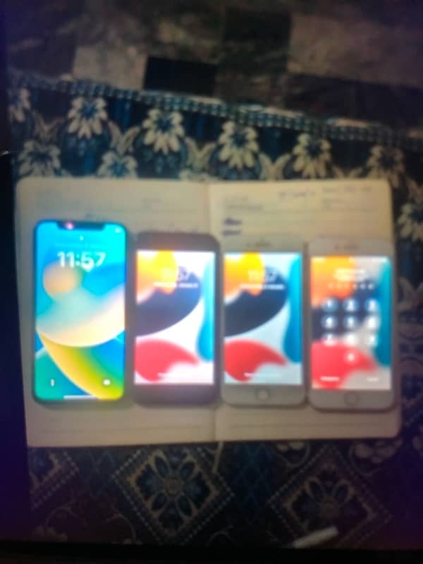 4 iphones avalible 4 sale 1