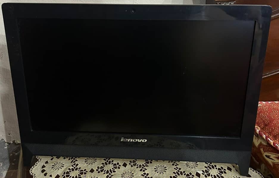 Lenovo C20-30  All-in-One 20 inch   Core i3 2