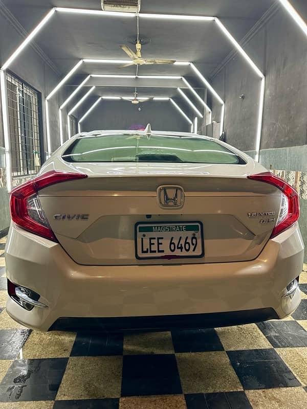 For Sale: 2019 Honda Civic Facelift UG - Top of the Line 4